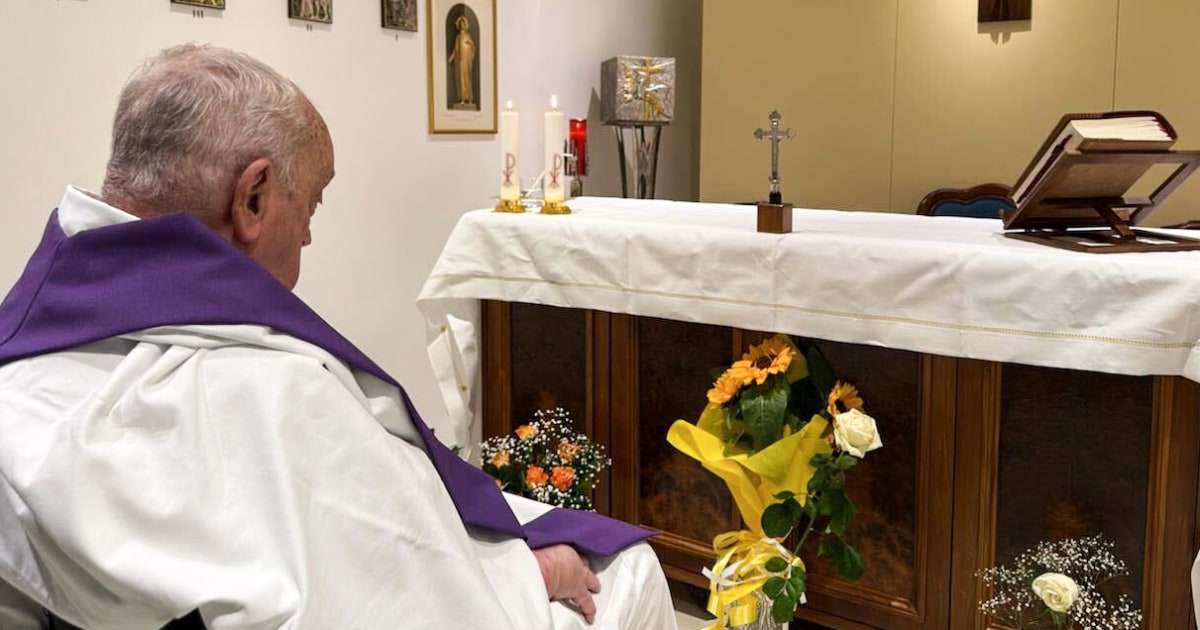 Pope Francis comes out first since hospitalization star-news.press/wp