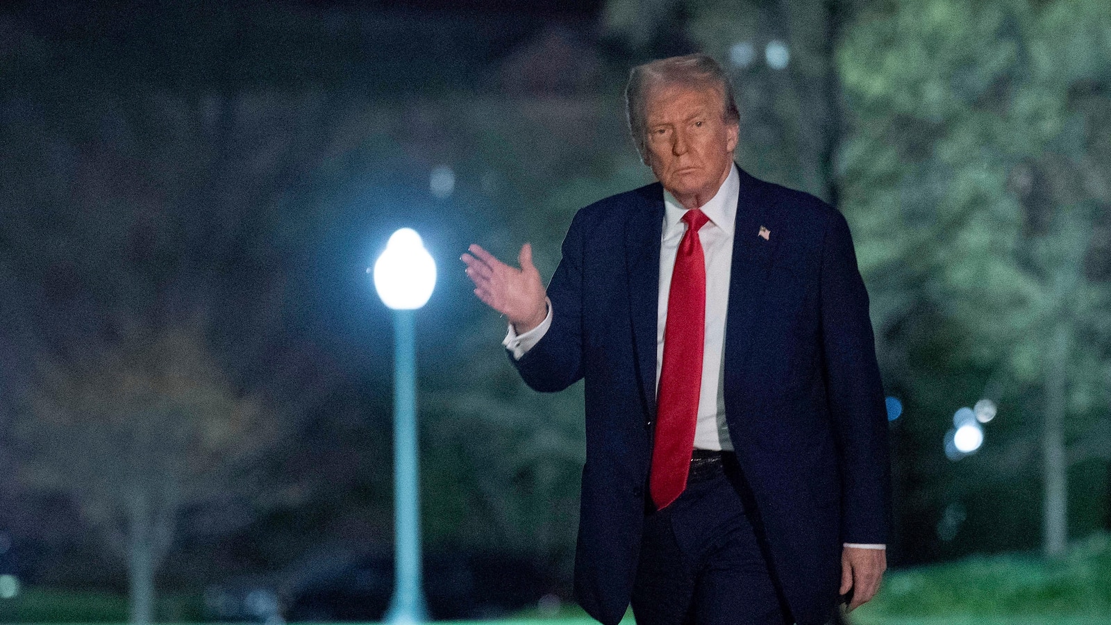 Trump Pardons Navy Veteran convicted in Capitol rebellion star-news.press/wp