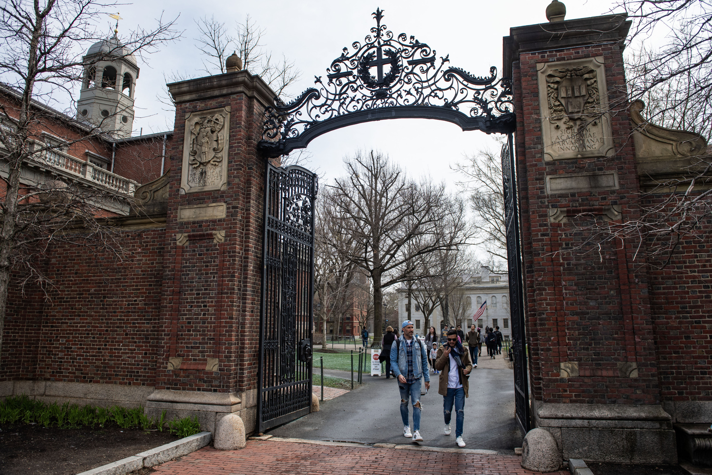 Trump Administration escalates his war with Harvard: What to know star-news.press/wp