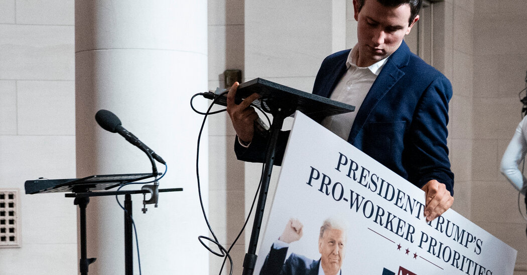 Trump's new tax cuts could make Americans in cash shower, for now star-news.press/wp