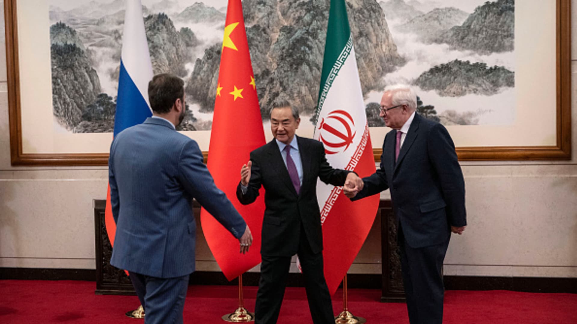 Why will China not mind closing the Strait of Hormuz star-news.press/wp