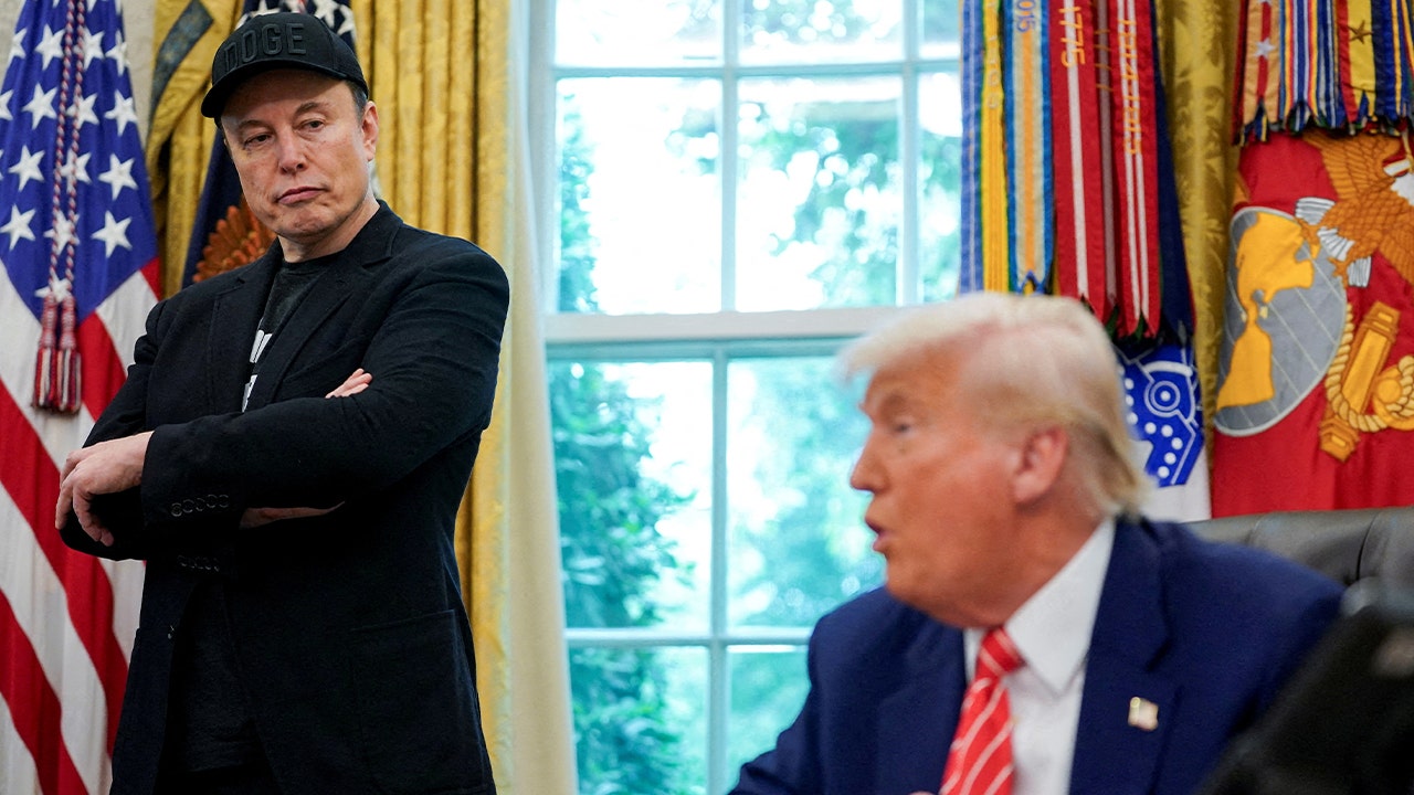 Trump's non-stop controversy maintain media to keep agenda star-news.press/wp