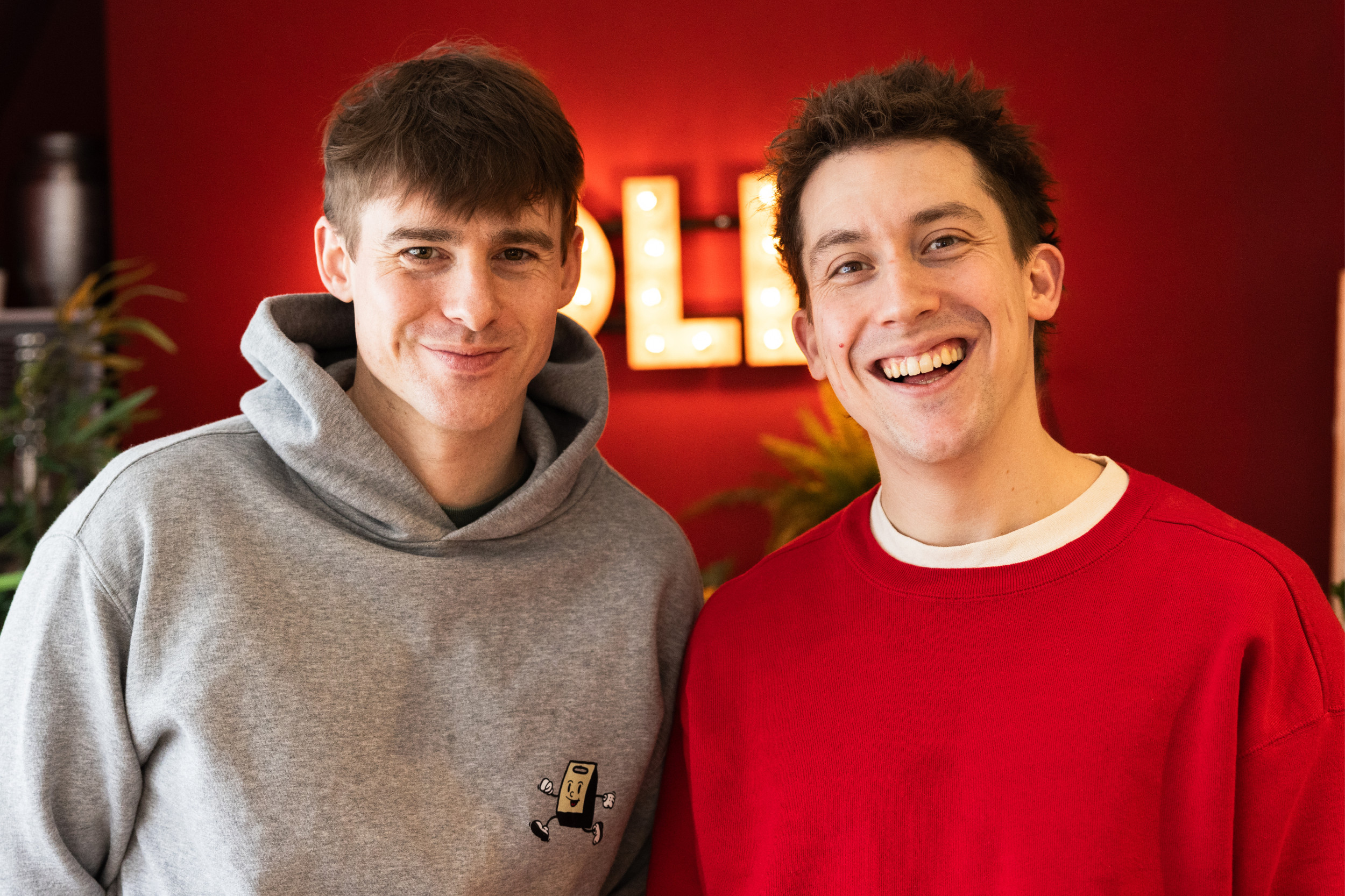 YouTube's Josh Carrott and Ollie Kendal about what makes them so happy star-news.press/wp