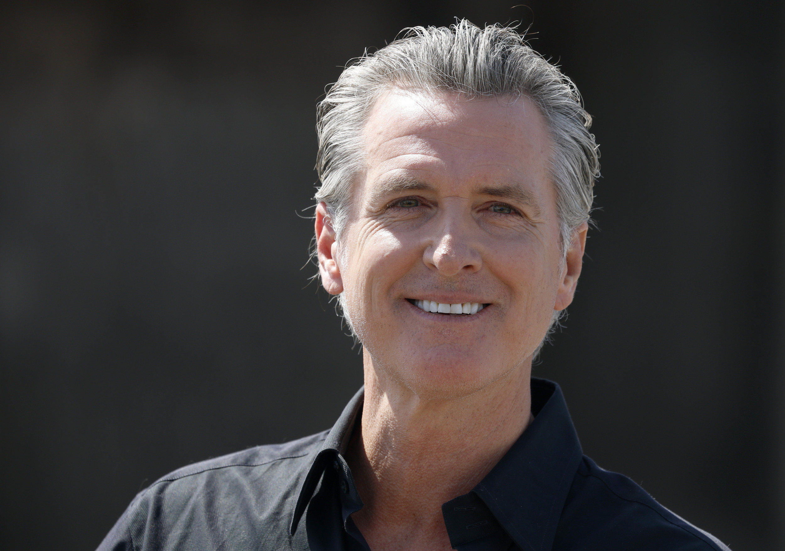 Gavin Newsom mocks the Trump phone "Made in China" star-news.press/wp