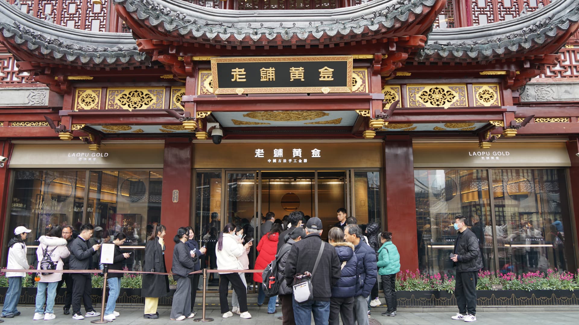 China Loubo Gold's shares decreased despite the expectations of triple profits star-news.press/wp