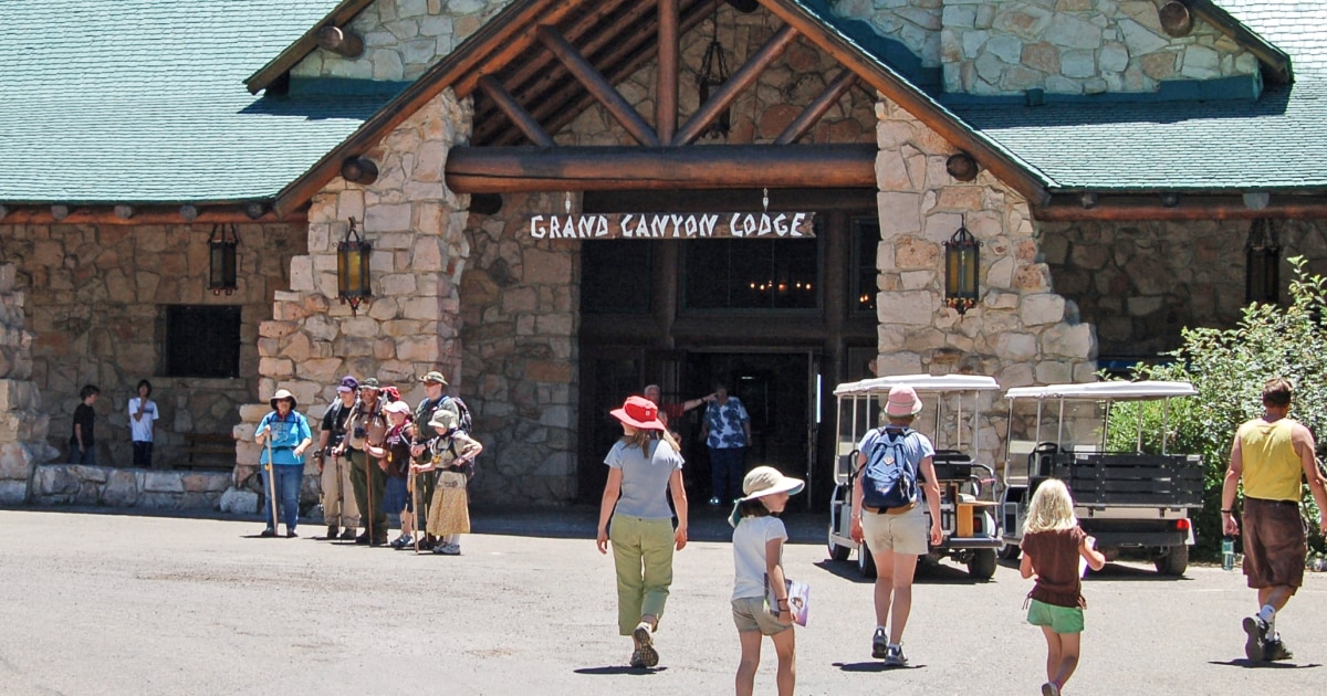 One officer says a Grand Canyon Historic Lodge has destroyed firefighters star-news.press/wp