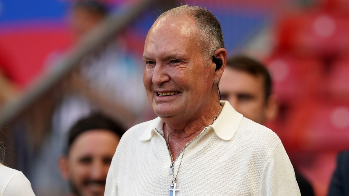 Paul Gascoigne went to the Former Star Start of England after falling at home star-news.press/wp