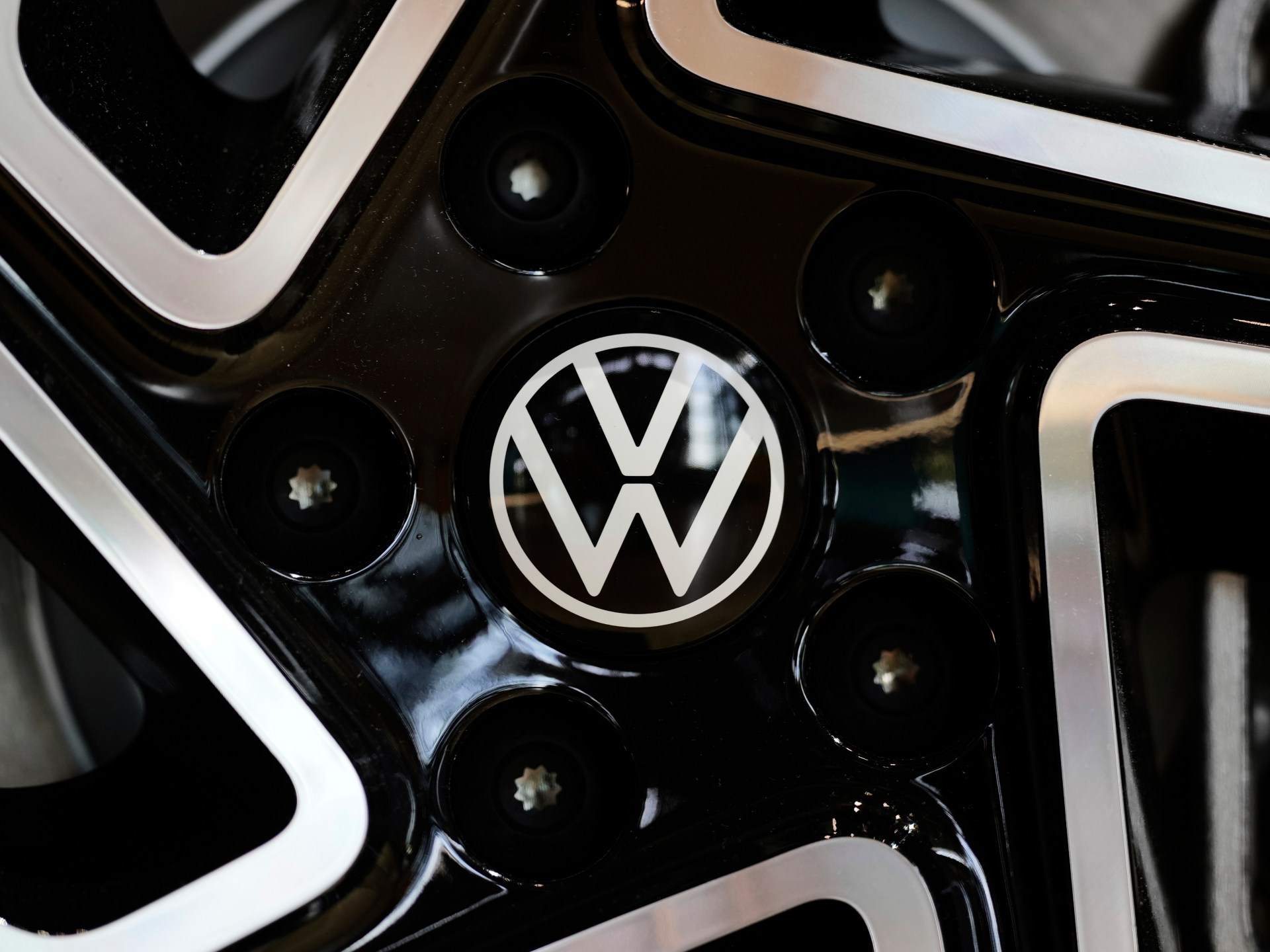 Volkswagen profits stumble as definitions weigh on the auto industry Auto industry news star-news.press/wp