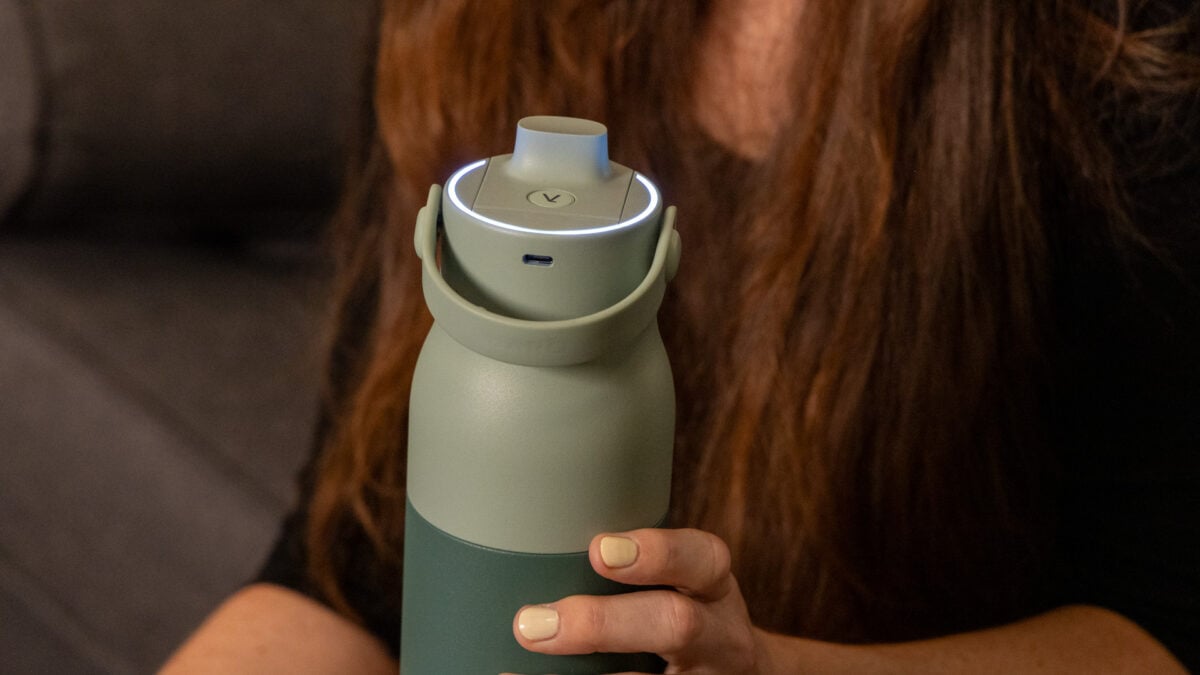 Drink water as a video player that is not stupid