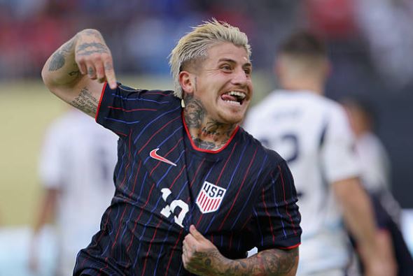 United States 2-1 Guatemala: Luna double stamp gold cup last place star-news.press/wp