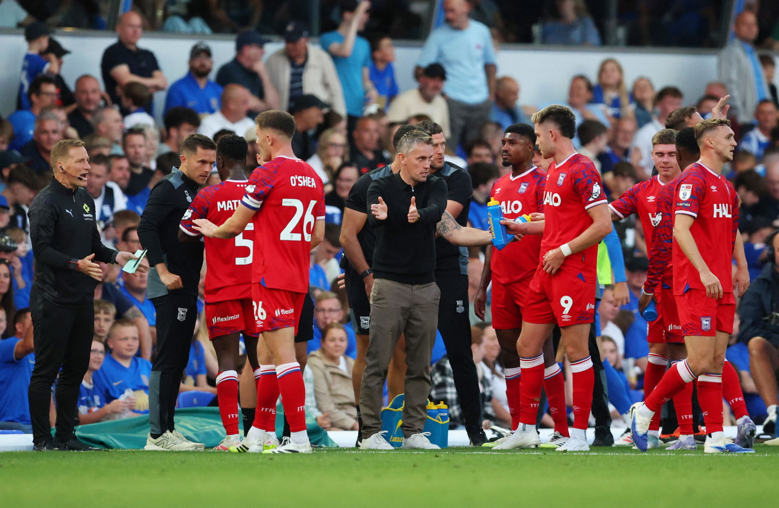 Ivan Azon's new boy will bring itfcra star-news.press/wp