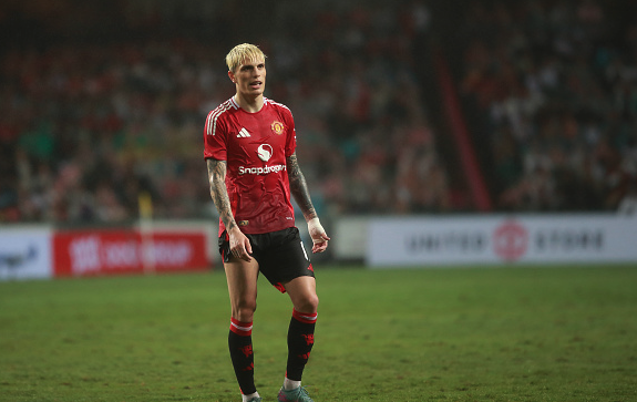Discover the Premier League Superstars who still firmly follow the summer desert star-news.press/wp