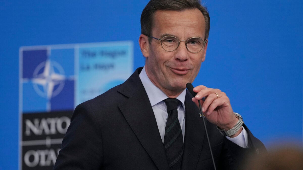 Sweden Prime Minister dragged to acknowledge that he uses ChatGPT to help him make decisions