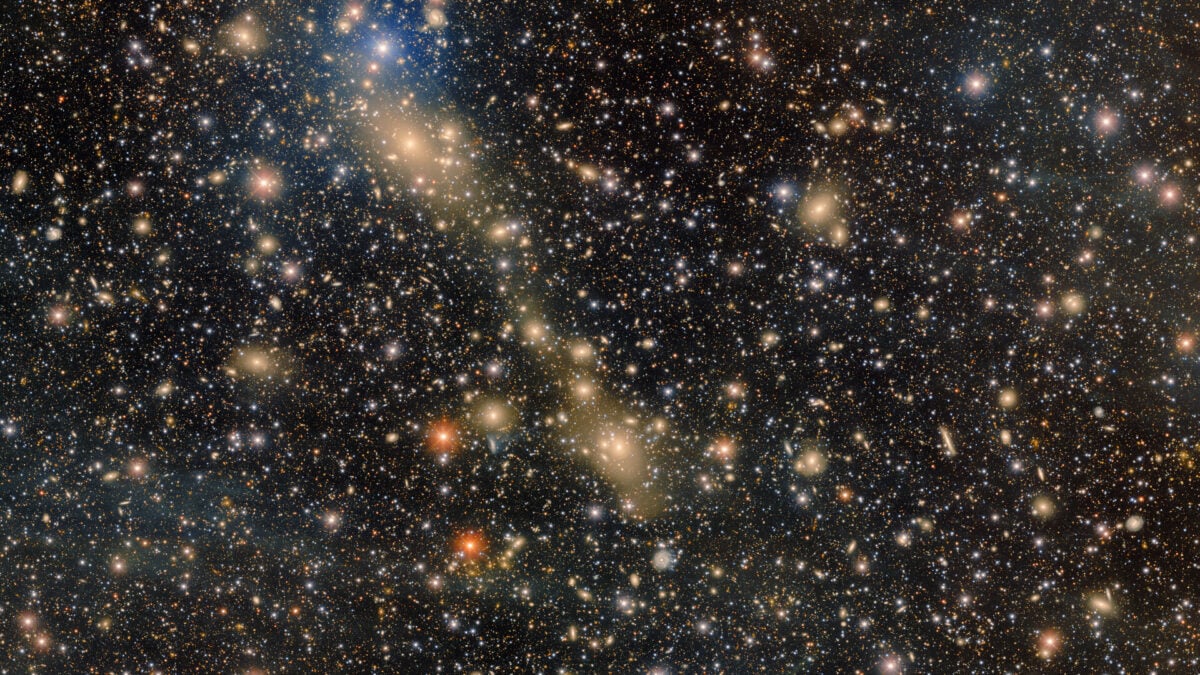 The deepest field image of the Giant Galaxy Cluster is a brutal reminder of your cosmic guarantee