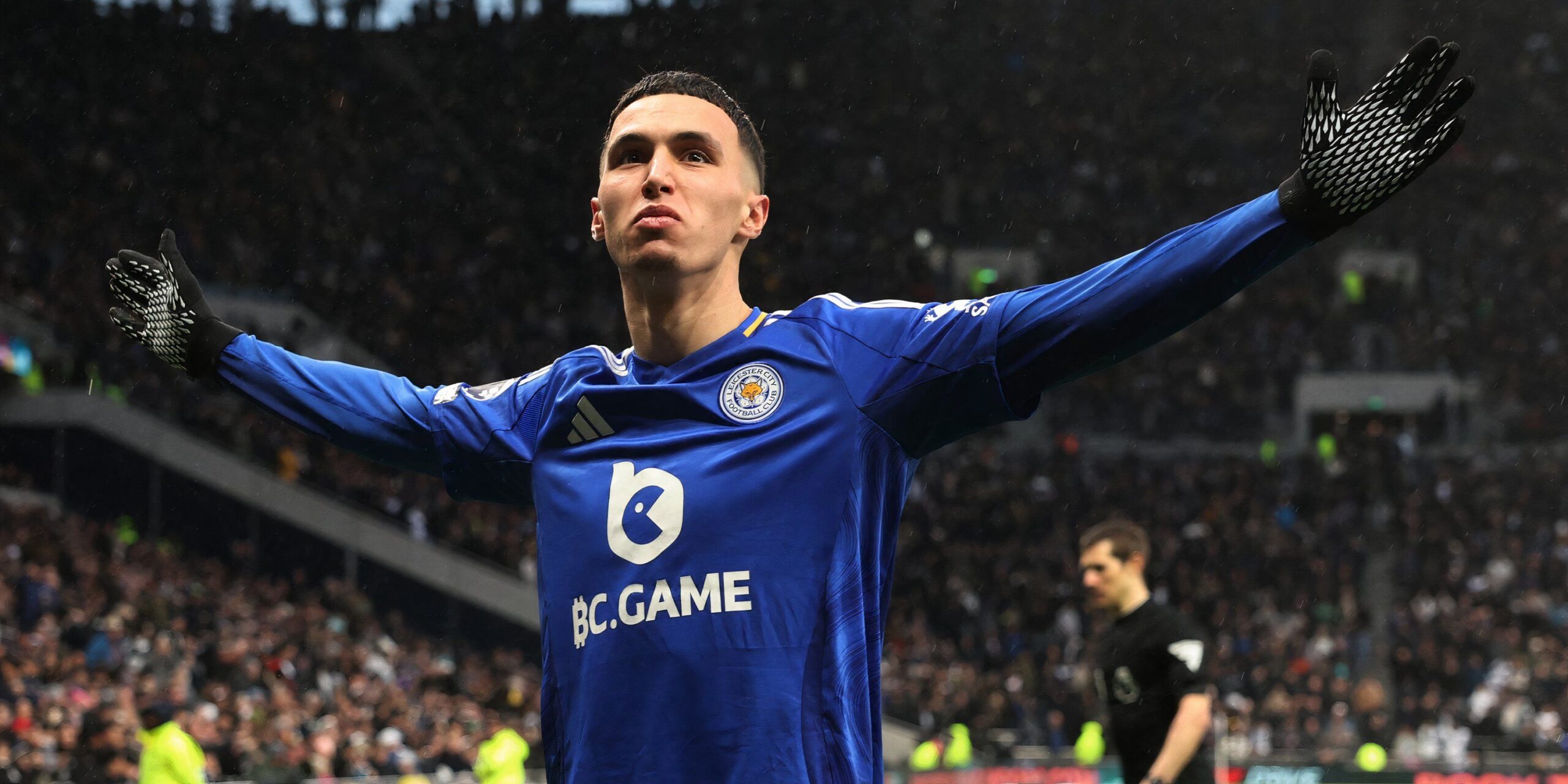 LEED moves "remarkable" EFL star star-news.press/wp