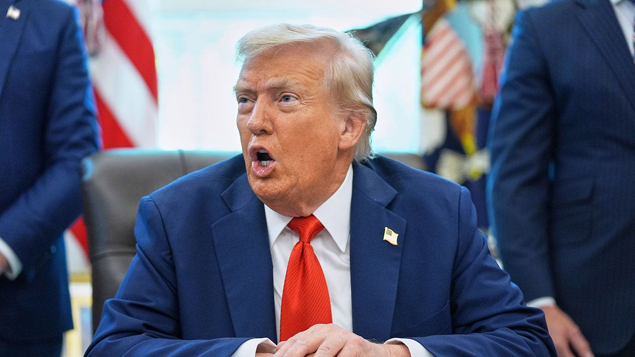 "It's the trap": Trump Mocks Chuck Schumer, to crush Earth Policies star-news.press/wp