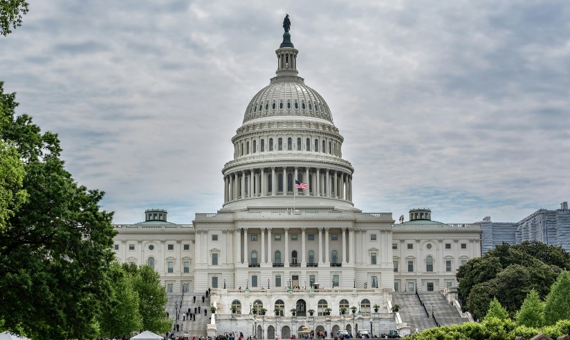 The Senate takes steps to address gambling in the US military