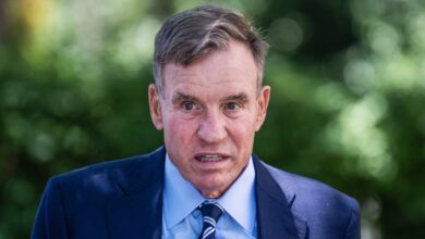 Intelligence Meeting Laura Loomer has been canceled after remote attacks, says democratic senators star-news.press/wp