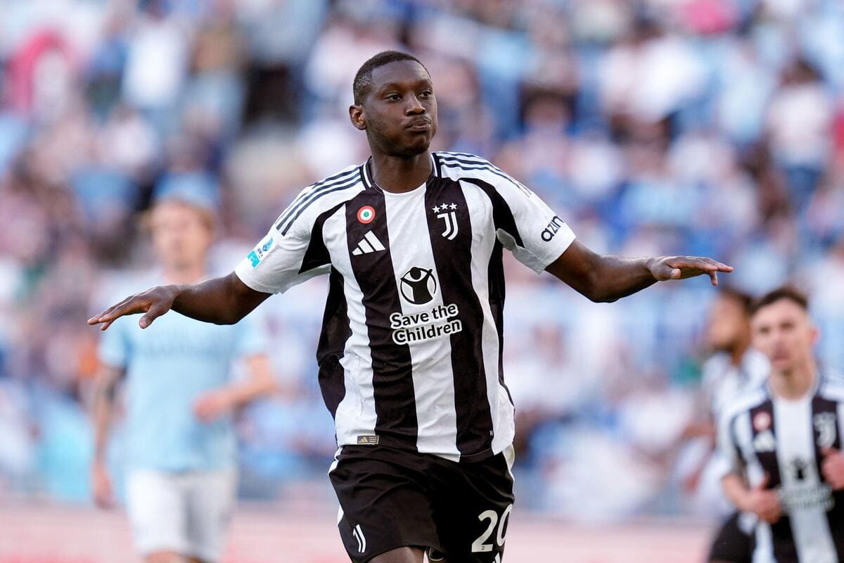 Spurs Full Signature of France From PSG star-news.press/wp